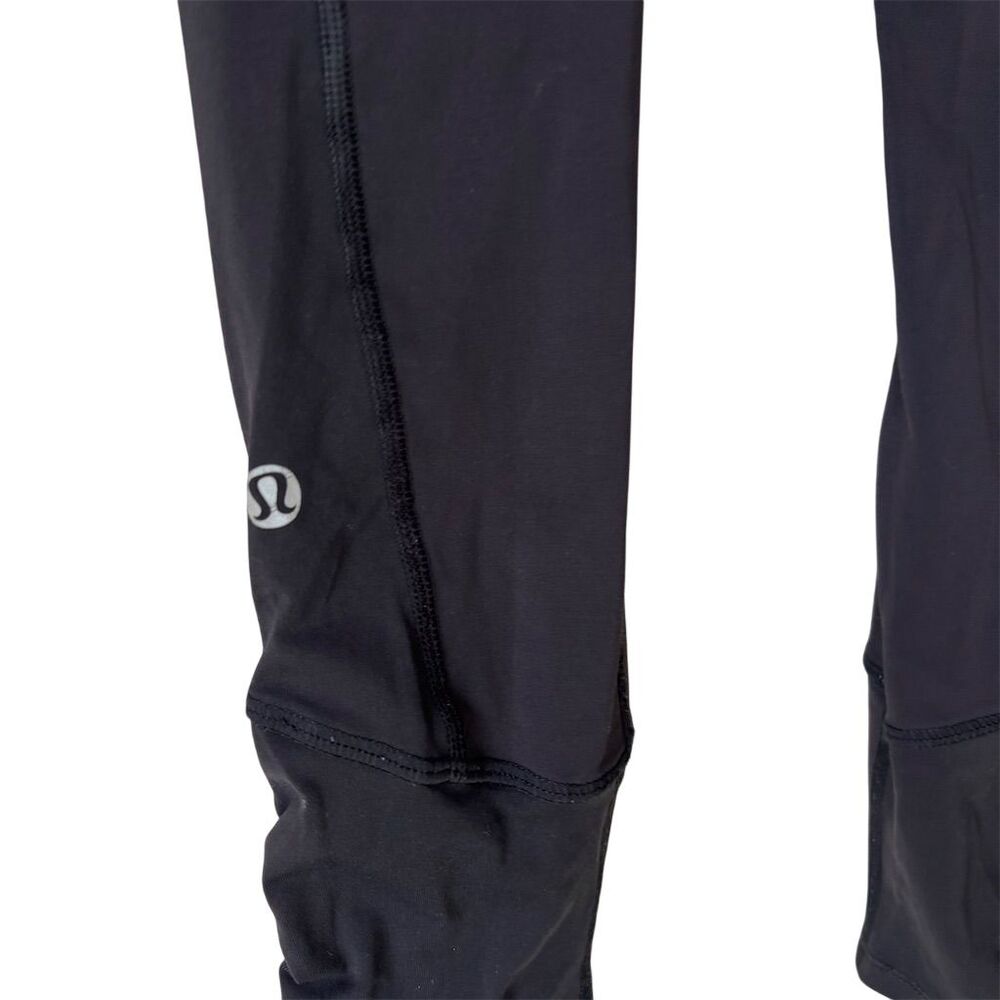 Lululemon Women's Black Leggings Size 2 Ruched Detail Back Pocket - Picture 4 of 6